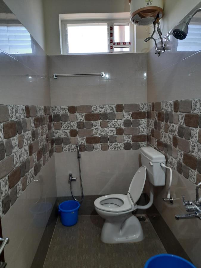 Готель Grk Residency Guduvancheri Екстер'єр фото